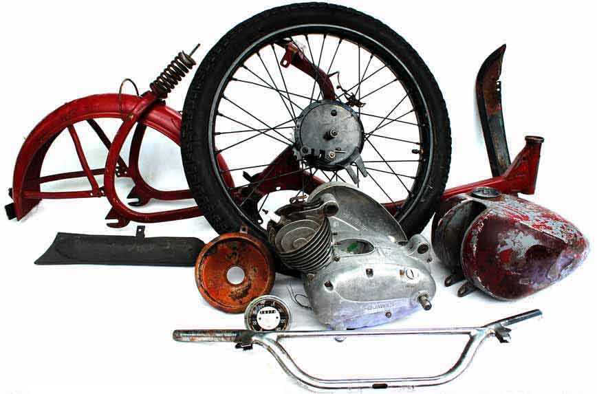 NÁHRADNÍ DÍLY Auto moto