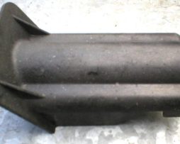 Na Škoda 1000MB: plastový kryt