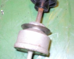 Na Škoda 1000MB: mechanický ostřikovač s knoflíkem