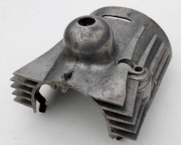 Kryt karburace ČZ 125/175 první kývačky