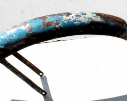 Přední blatník Stadion S11