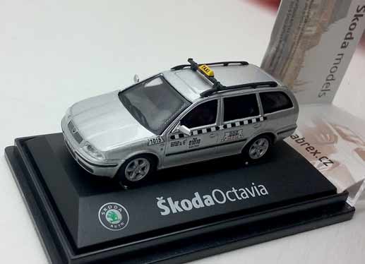 Sběratelský model 1:72 Abrex Škoda Octavia combi taxi - Image 3