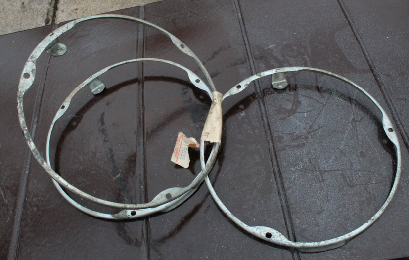 vnitřní rámeček předního světlometu průměr 19cm - Škoda - Image 2