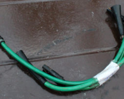 kabel od rozdělovače ke svíčkám krátký, zelené cena za komplet
