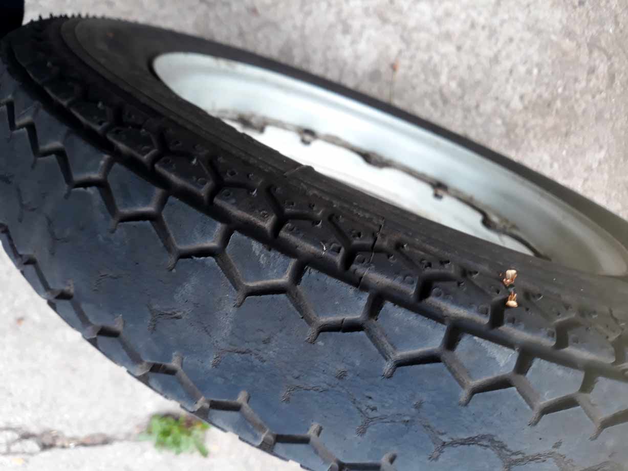 Kolo na ČZ 175 501, 502 prase. - Image 11