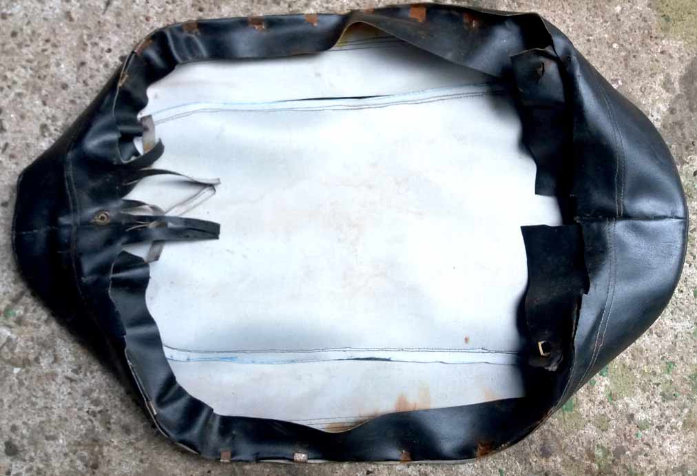 Koženkový potah sedla lavice na Jawa panelka. - Image 5