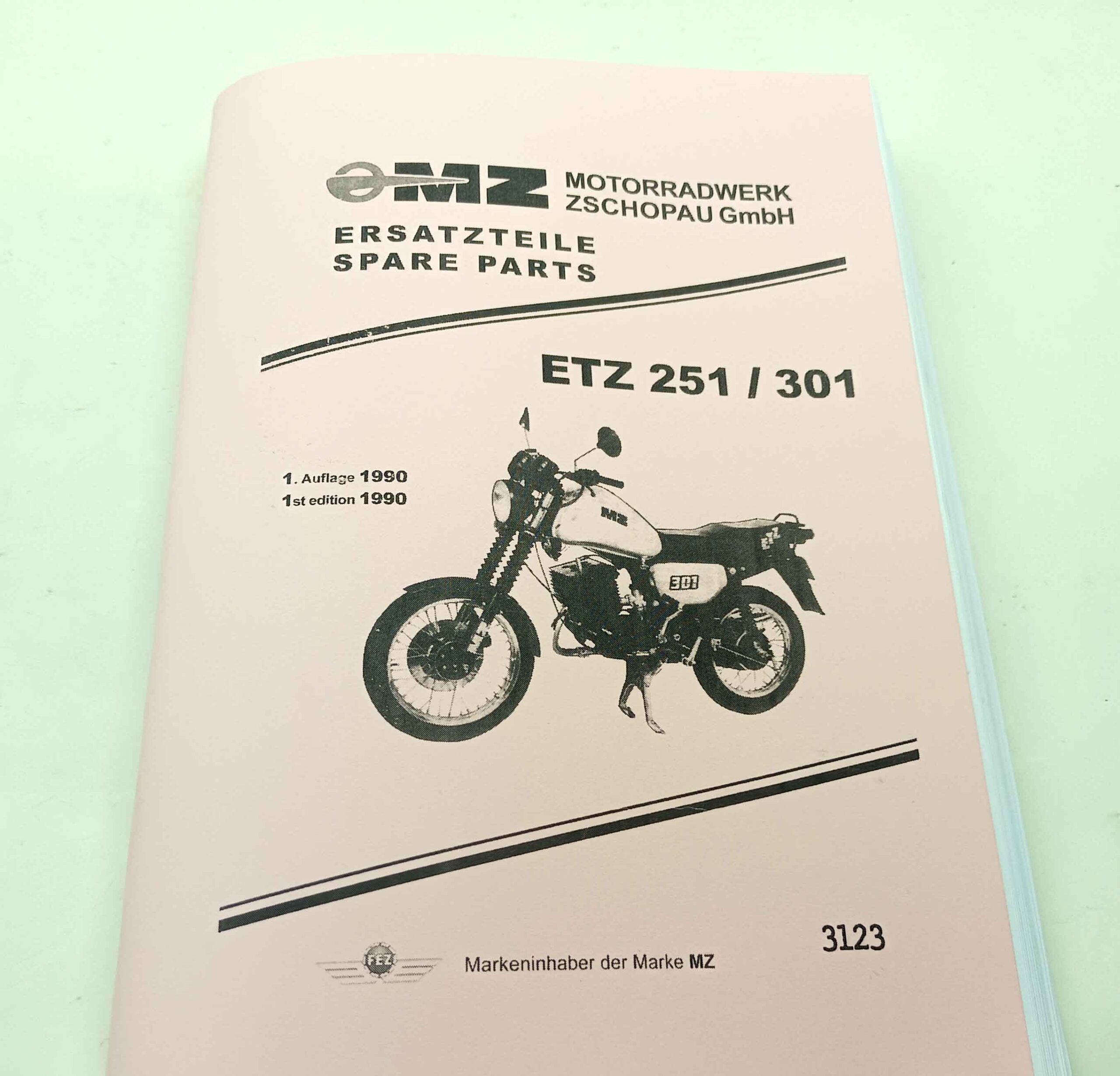 MZ ETZ 251 ETZ 301 Katalog náhradních dílů reprint.